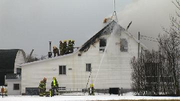 Feu de r�sidence � St-Zacharie le 9 avril 2013